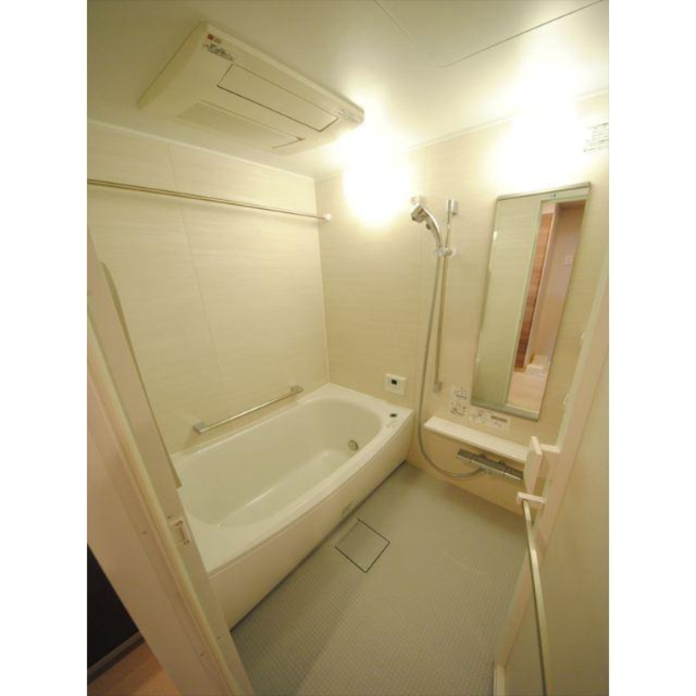 バス・シャワールーム　別部屋参考写真