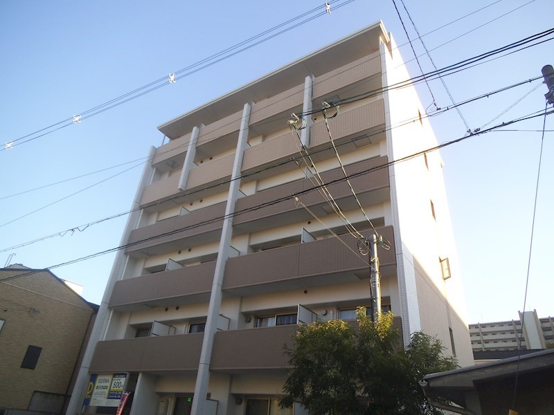 建物外観　モダンな外観
