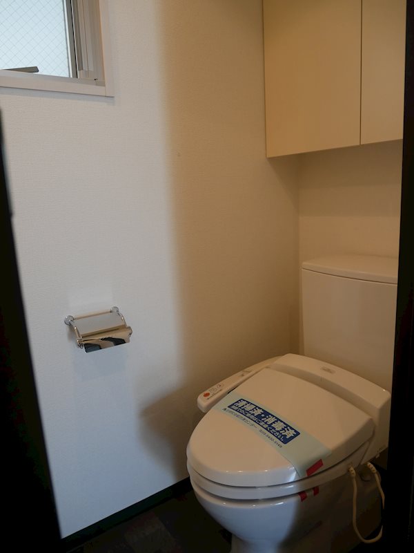 トイレ　トイレもきれいです
