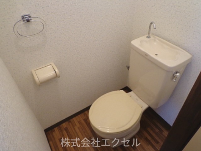 トイレ　快適にお使いいただけるトイレです。