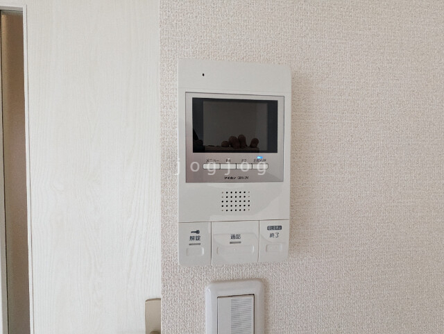 セキュリティ　モニター付きインターホン