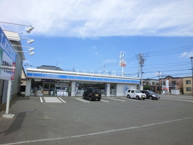 コンビニ　ローソン札幌新琴似11条店（コンビニ）まで207m