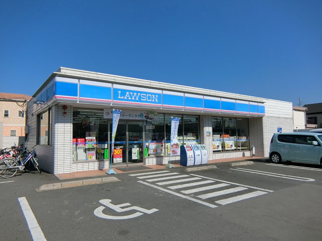 コンビニ　ローソン 八尾弓削町店（コンビニ）まで225m
