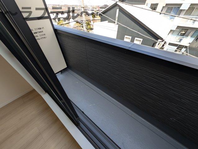 バルコニー　別部屋イメージ写真