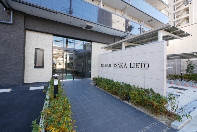 エントランス　清潔なエントランスです
