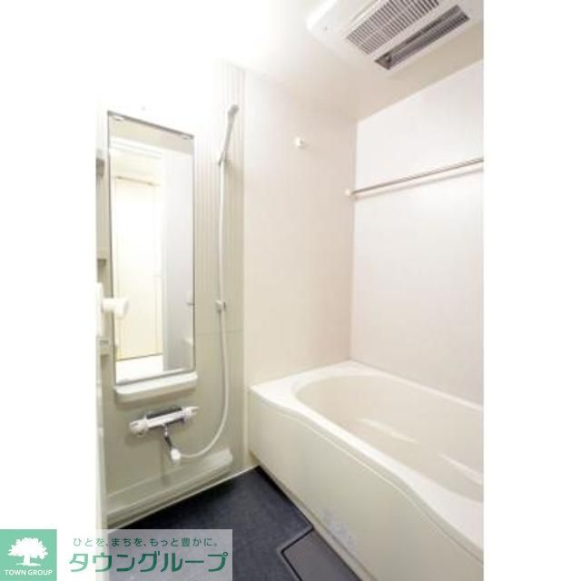 バス・シャワールーム　※写真は同タイプ住戸です。