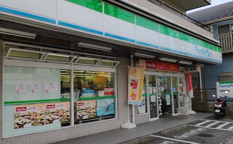 コンビニ　ファミリーマート 港南中央通店（コンビニ）まで1222m