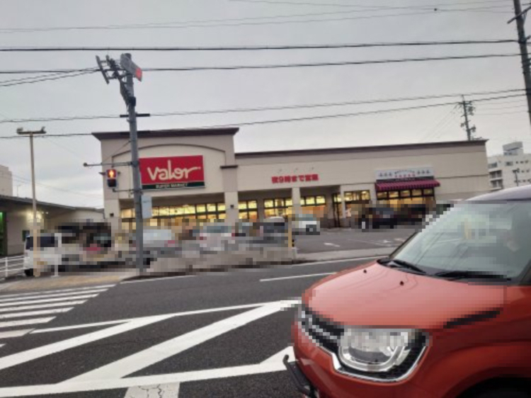 スーパー　バロー　都通店（スーパー）まで760m