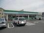 コンビニ　ファミリーマート栗東小平井店（コンビニ）まで784m