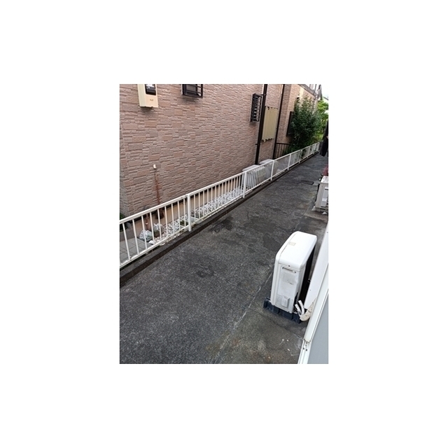 バルコニー　テラス