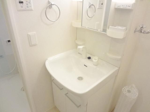 洗面設備　☆朝晩助かるシャンプードレッサー☆