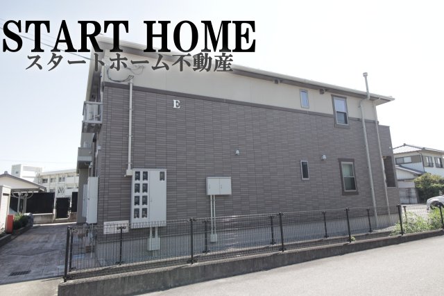 建物外観　外観は落ち着いています