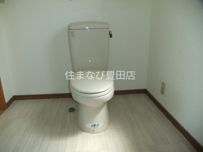 トイレ　同型別部屋写真