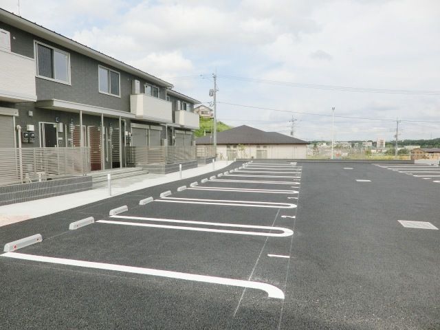 駐車場　来客パーキングあり♪
