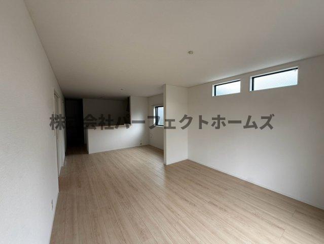 居室・リビング　ゆったり過ごせる居間です