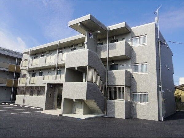 建物外観　ルミライズ