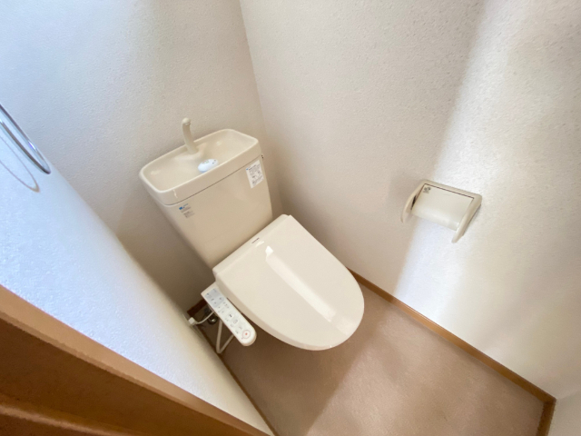 トイレ　同物件別室のイメージ画像となります
