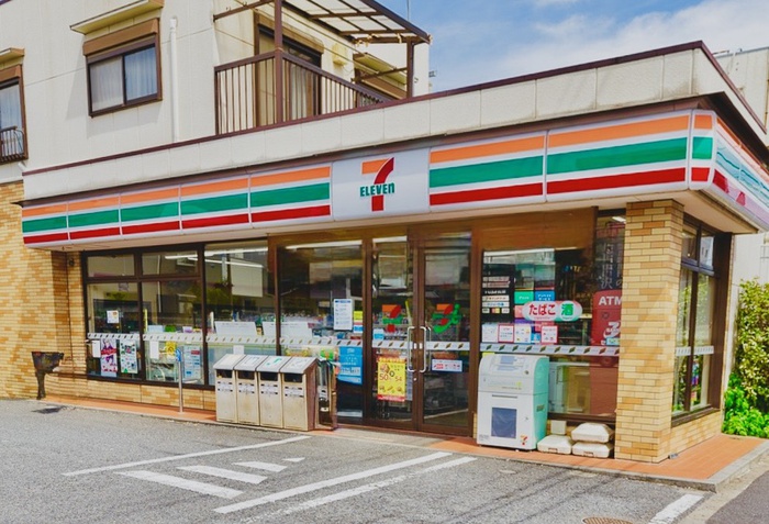 コンビニ　セブンイレブン杉並高井戸東 4 丁目店（コンビニ）まで229m