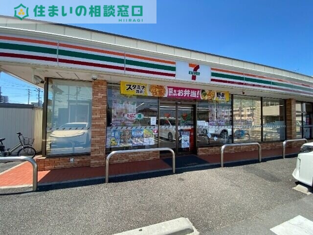 コンビニ　セブンイレブン西尾寄住町店（コンビニ）まで181m