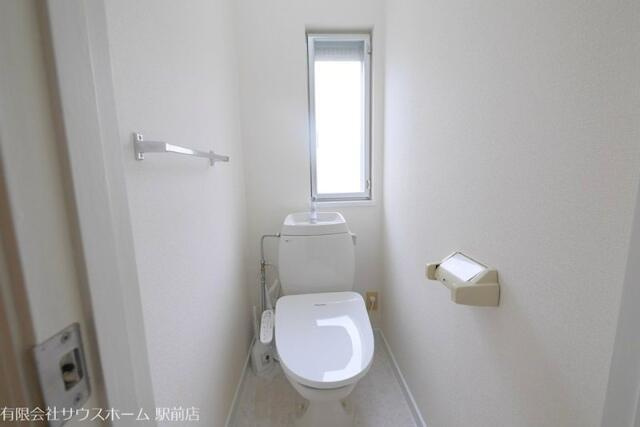 トイレ　コンパクトで使いやすいトイレです