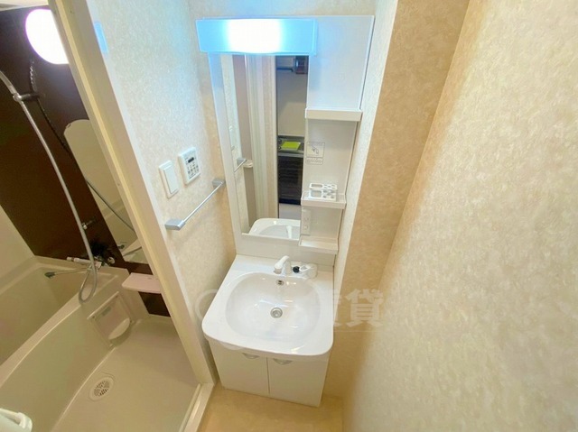 ラグゼ三国駅前の内装写真