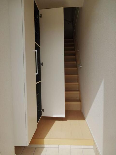 カーサ ヴェルデの玄関写真