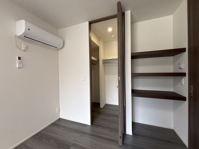 収納　D-residence墨江　ウォークインクローゼット