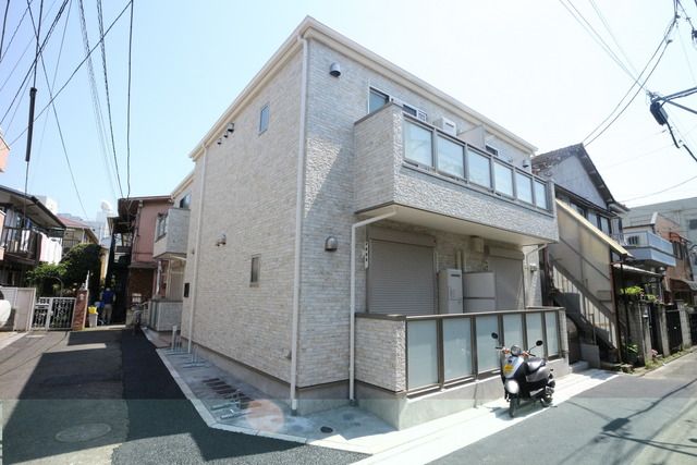建物外観　★２０１６年４月完成★安心のセコム対応★