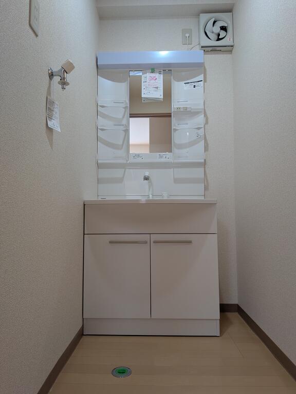 仲町戸建の内装写真