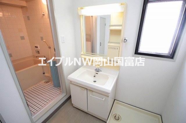 メゾンド岡文館の内装写真