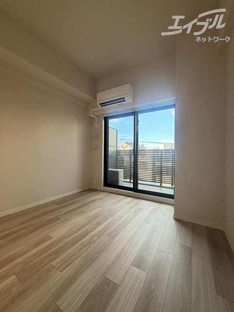 S-RESIDENCE上新庄beatの居間写真