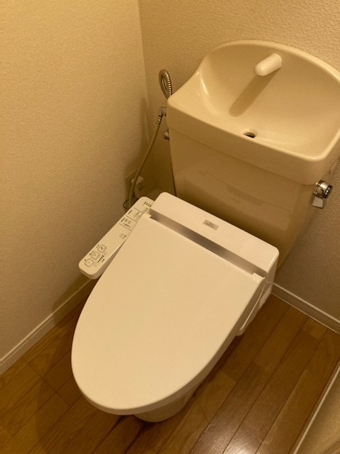 レオパレス河のトイレ写真