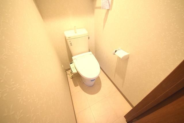 ＪＲ横浜線 町田駅 徒歩18分 2階建 築10年のトイレ写真