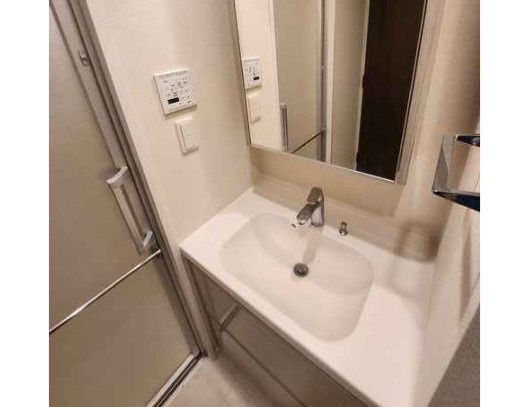洗面設備　別タイプ部屋　参考写真です
