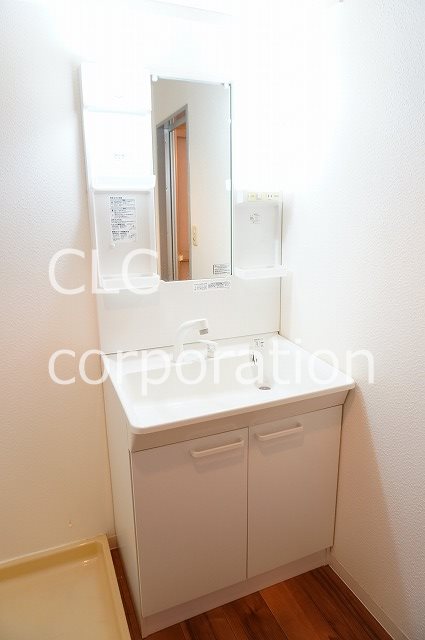 洗面設備　※同仕様写真使用