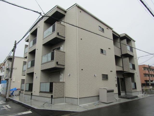 F asecia copperの外観写真