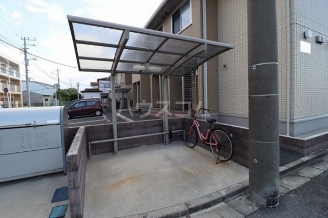 つくばエクスプレス 南流山駅 徒歩25分 2階建 築17年の外観写真