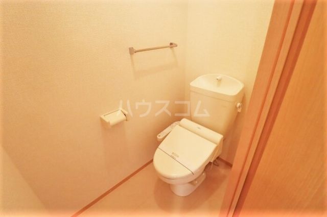 つくばエクスプレス 南流山駅 徒歩25分 2階建 築17年のトイレ写真