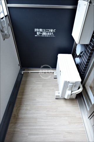 バルコニー　プレサンス松屋町ヴェルデス　バルコニー