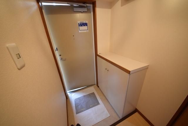 玄関　別部屋参考写真