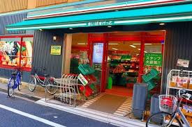 スーパー　まいばすけっと本郷3丁目店（スーパー）まで492m