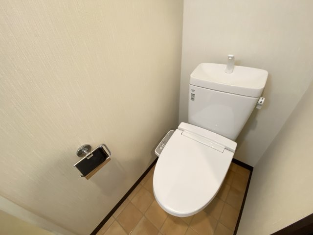 GROWS西日暮里のトイレ写真