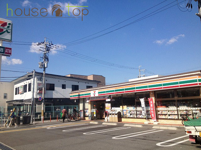 コンビニ　セブンイレブン西宮小松町2丁目店（コンビニ）まで493m