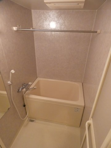 バス・シャワールーム　バス※別部屋参考写真
