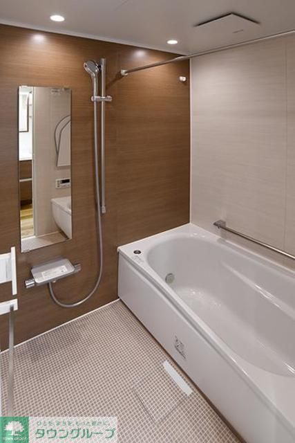 バス・シャワールーム　※写真は同タイプ住戸です。