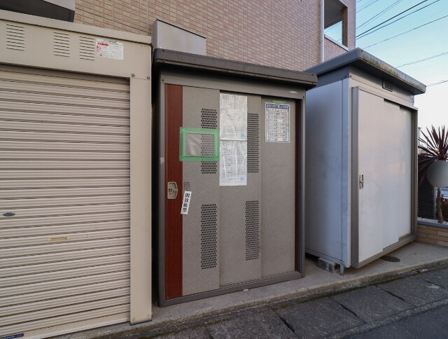 ＪＲ宇都宮線 古河駅 徒歩4分 3階建 築18年の外観写真