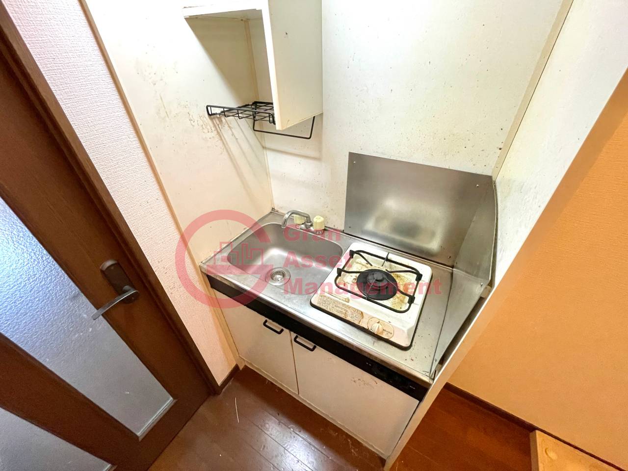 キッチン　コンパクトなキッチンで掃除もラクラク