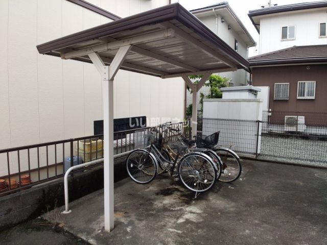 ディアス本郷の外観写真