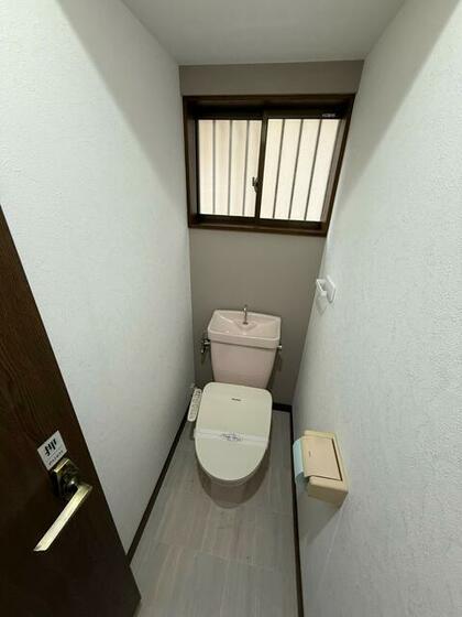 花栗戸建I 1のトイレ写真