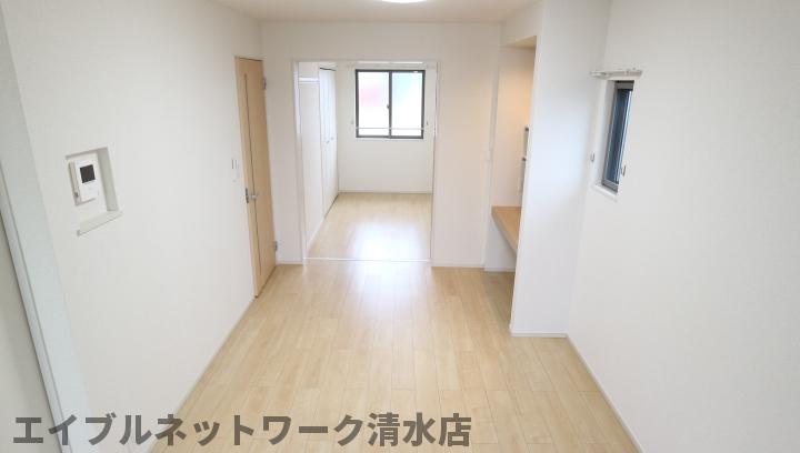 居室・リビング　使いやすいリビングです